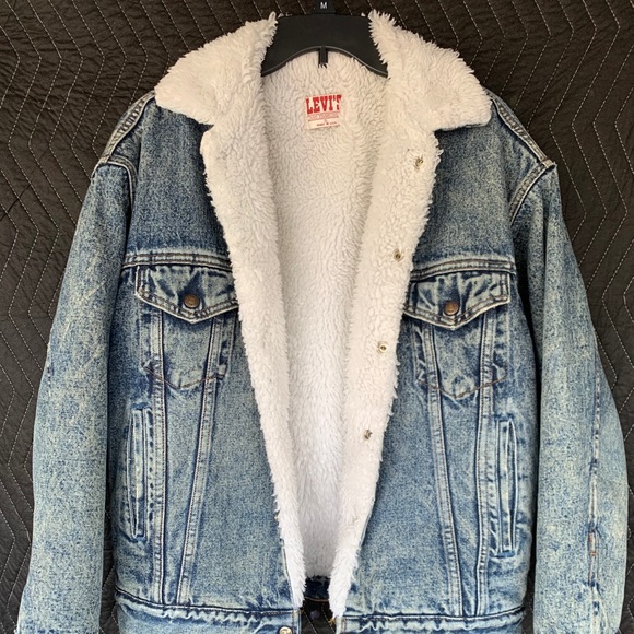 VINTAGE LEVI’S JACKET - Picture 3 of 8